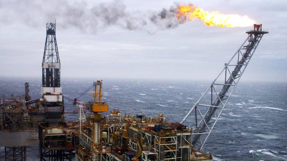 ¿Barril de petróleo a 0 dólares? El diésel y la gasolina podrían alcanzar mínimos históricos (Imágenes: Cordon Press)