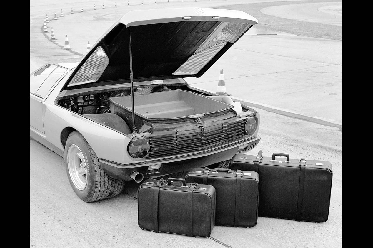 Mercedes C 111-II, 50 años de la segunda versión del coche experimental de Mercedes