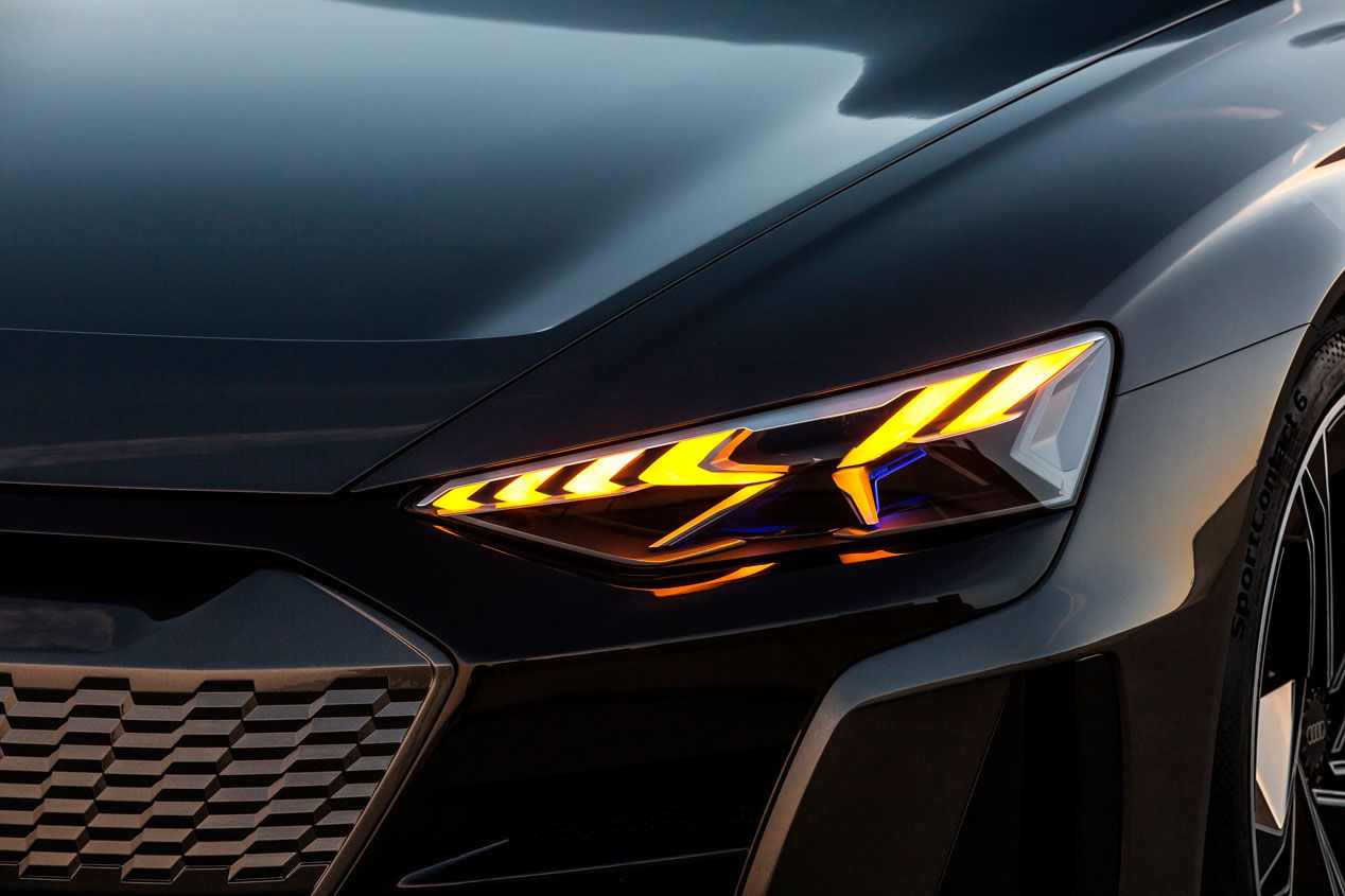 El Audi e-tron GT entra en producción.