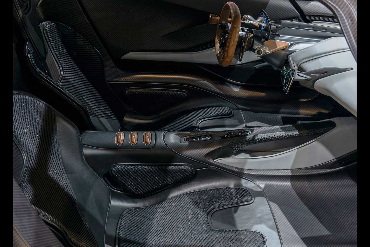 Aston Martin Valhalla 2021