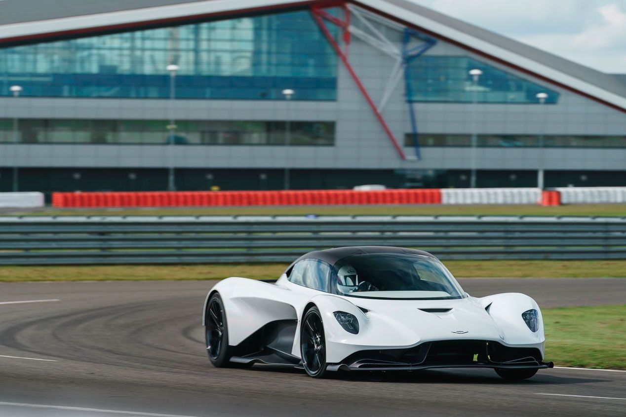 Aston Martin Valhalla 2021