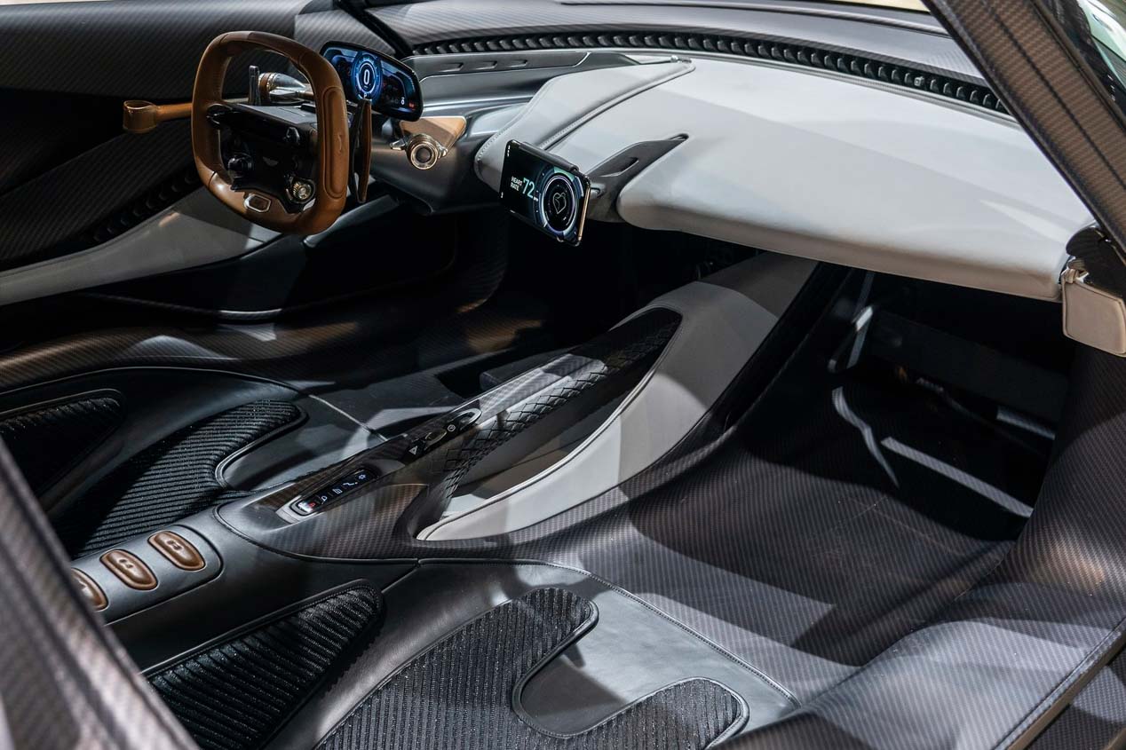 Aston Martin Valhalla 2021
