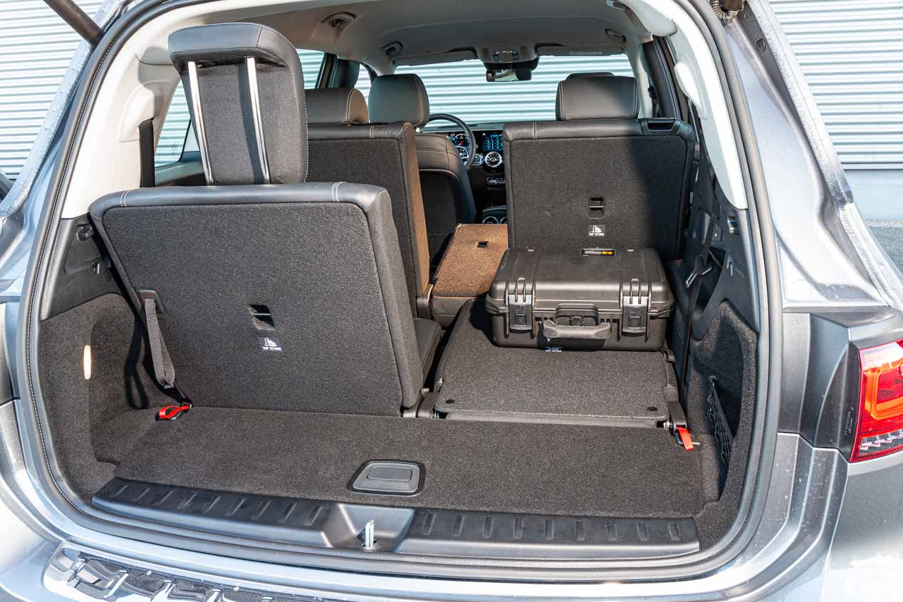 BMW X1 20d XDrive, Mercedes GLB 20d 4Matic y VW Tiguan 2.0 TDi 4Motion, ¿qué SUV es la nueva referencia?