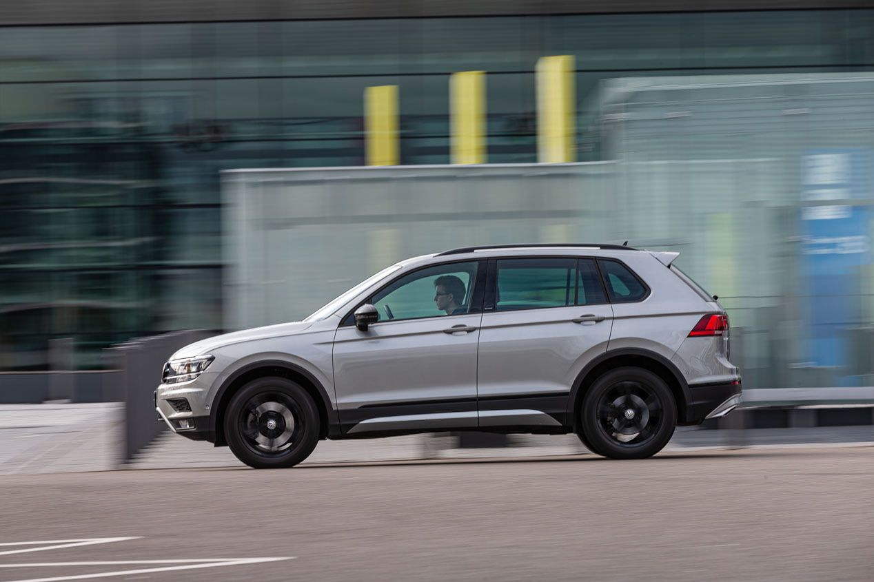 BMW X1 20d XDrive, Mercedes GLB 20d 4Matic y VW Tiguan 2.0 TDi 4Motion, ¿qué SUV es la nueva referencia?