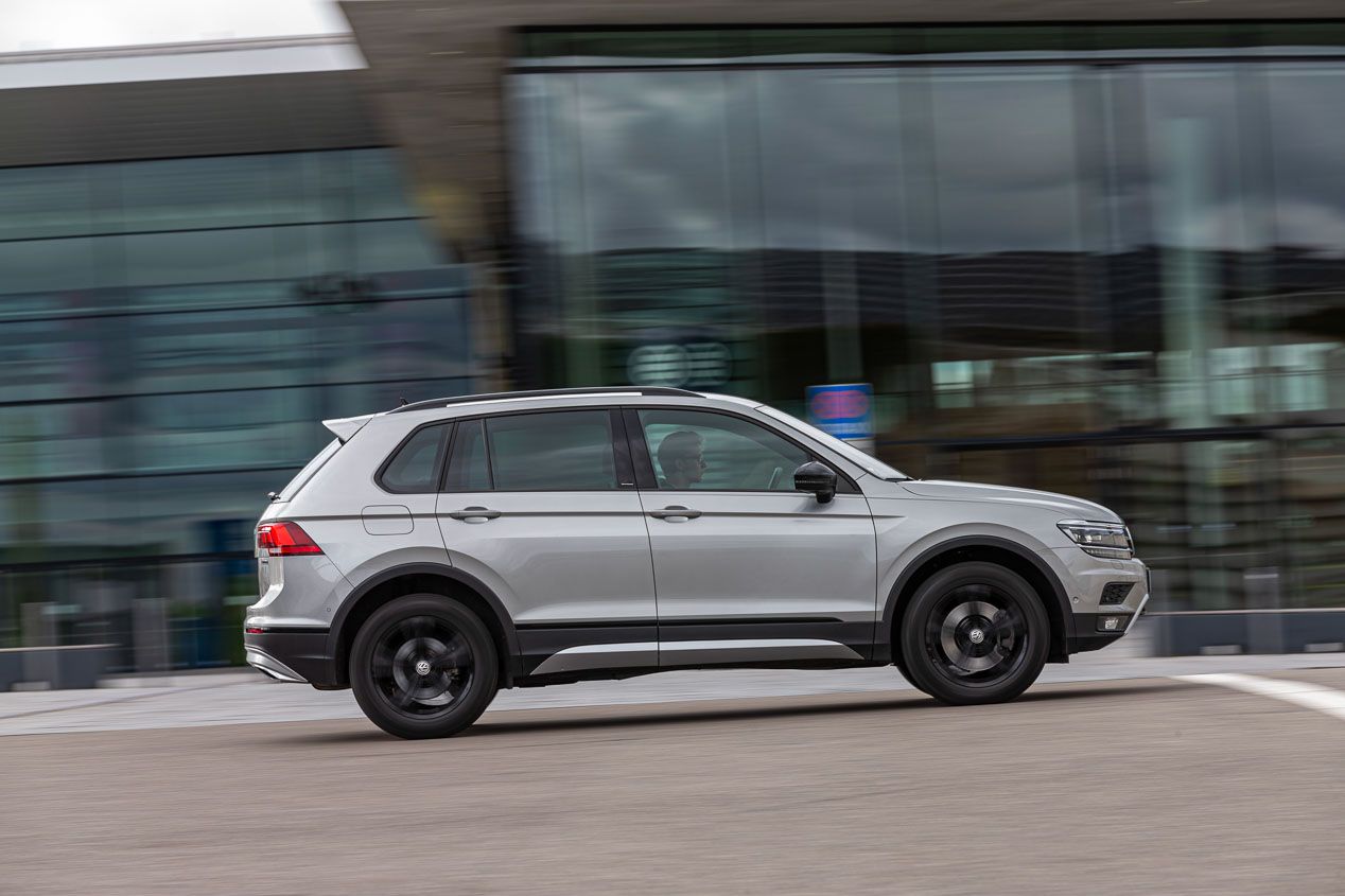 BMW X1 20d XDrive, Mercedes GLB 20d 4Matic y VW Tiguan 2.0 TDi 4Motion, ¿qué SUV es la nueva referencia?