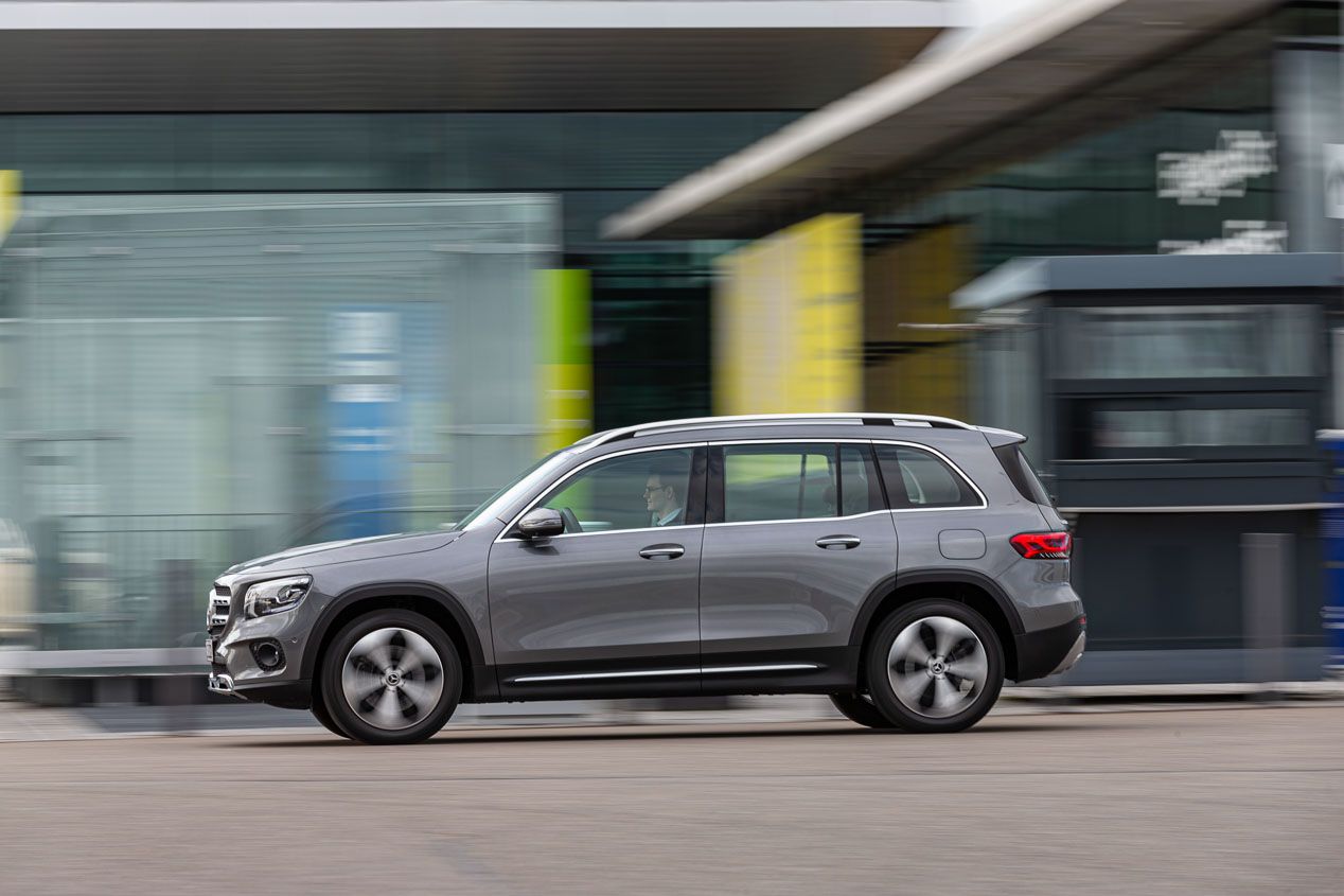 BMW X1 20d XDrive, Mercedes GLB 20d 4Matic y VW Tiguan 2.0 TDi 4Motion, ¿qué SUV es la nueva referencia?