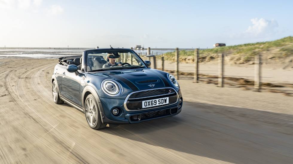 Mini Sidewalk Cabrio: máxima distinción a cielo abierto