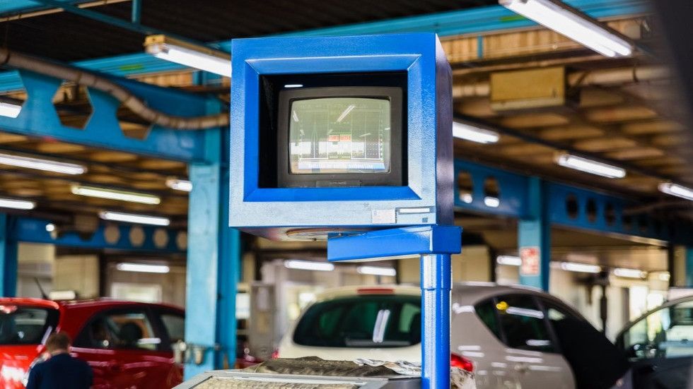 El terror de los conductores en la ITV: el fallo por el que suspenden 1 millón de coches
