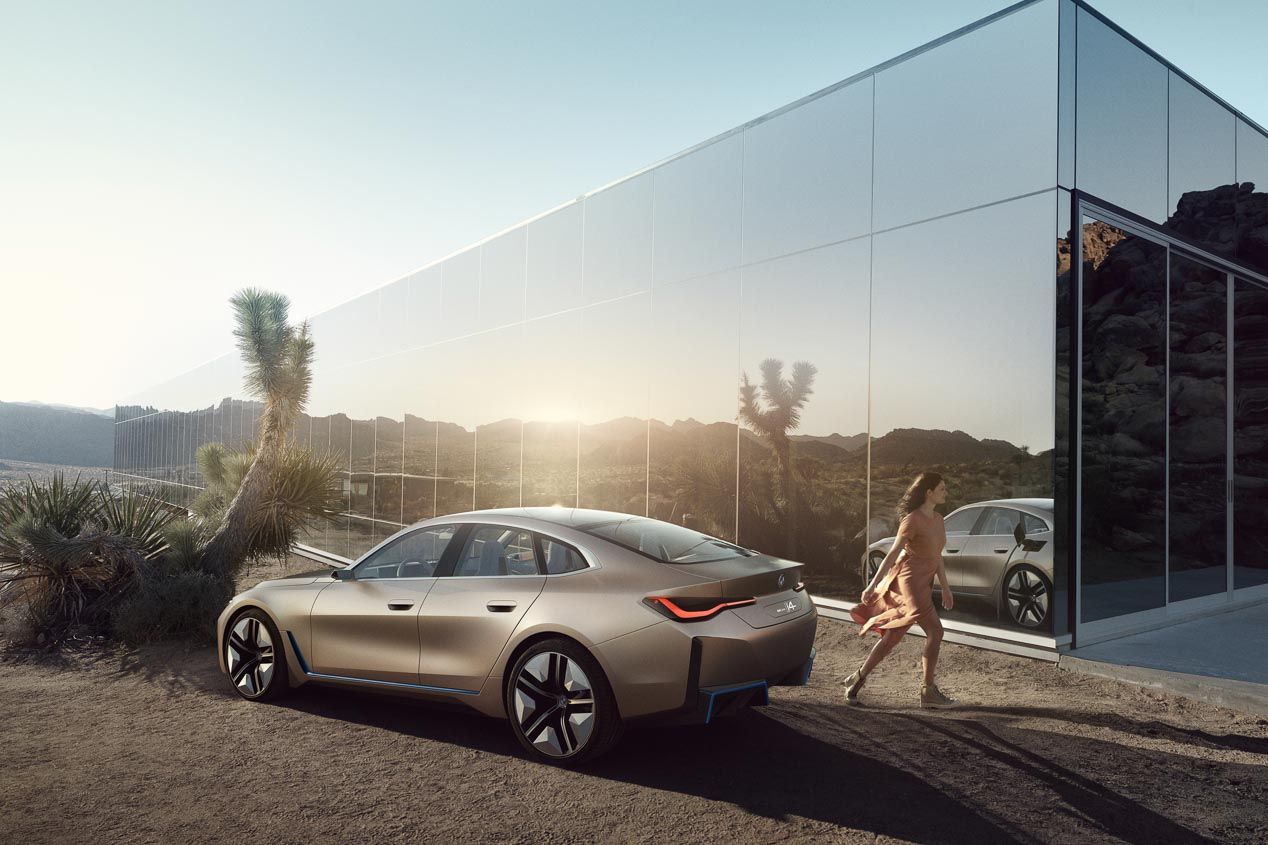 BMW i4: del concept, a la próxima berlina eléctrica de calle de la marca
