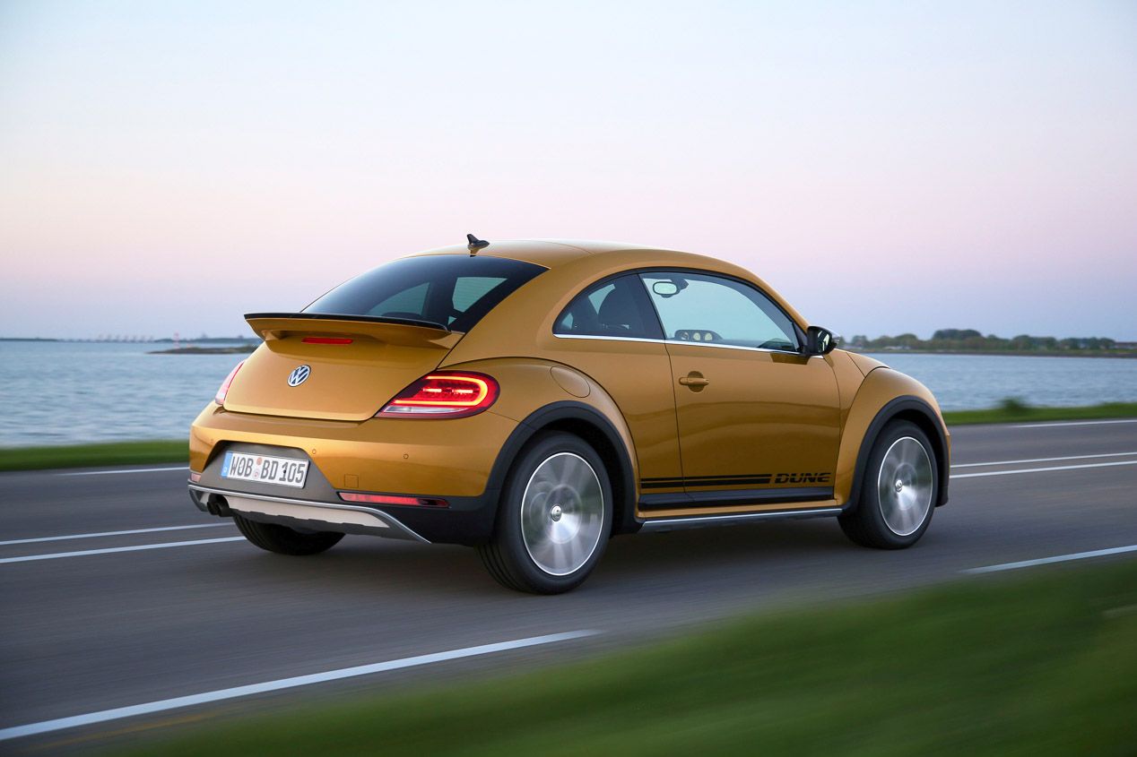 Imágenes de los coches que dicen adiós en 2020: Mercedes SLK, Volvo V40, Opel Adam…
