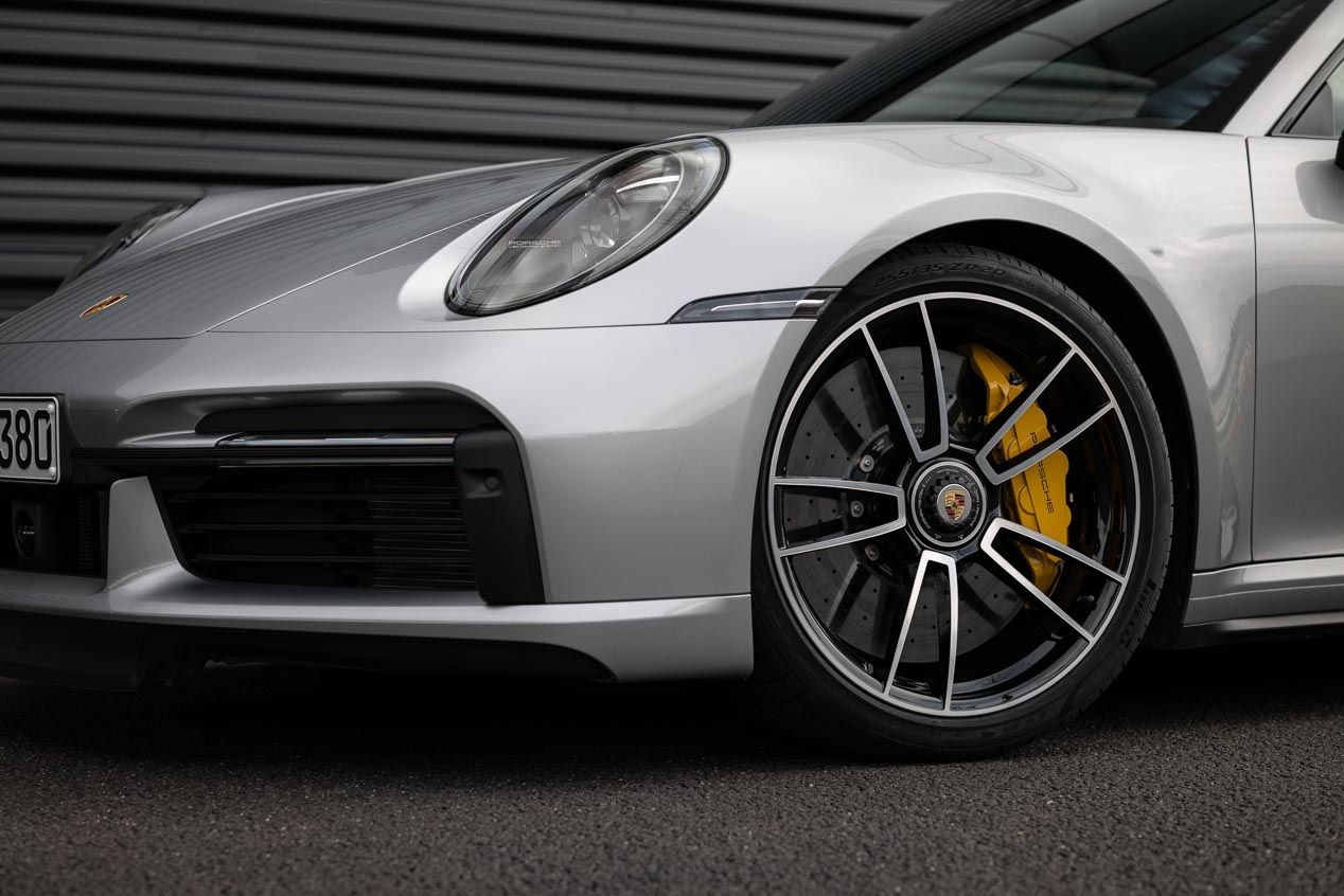 Porsche 911 Turbo S