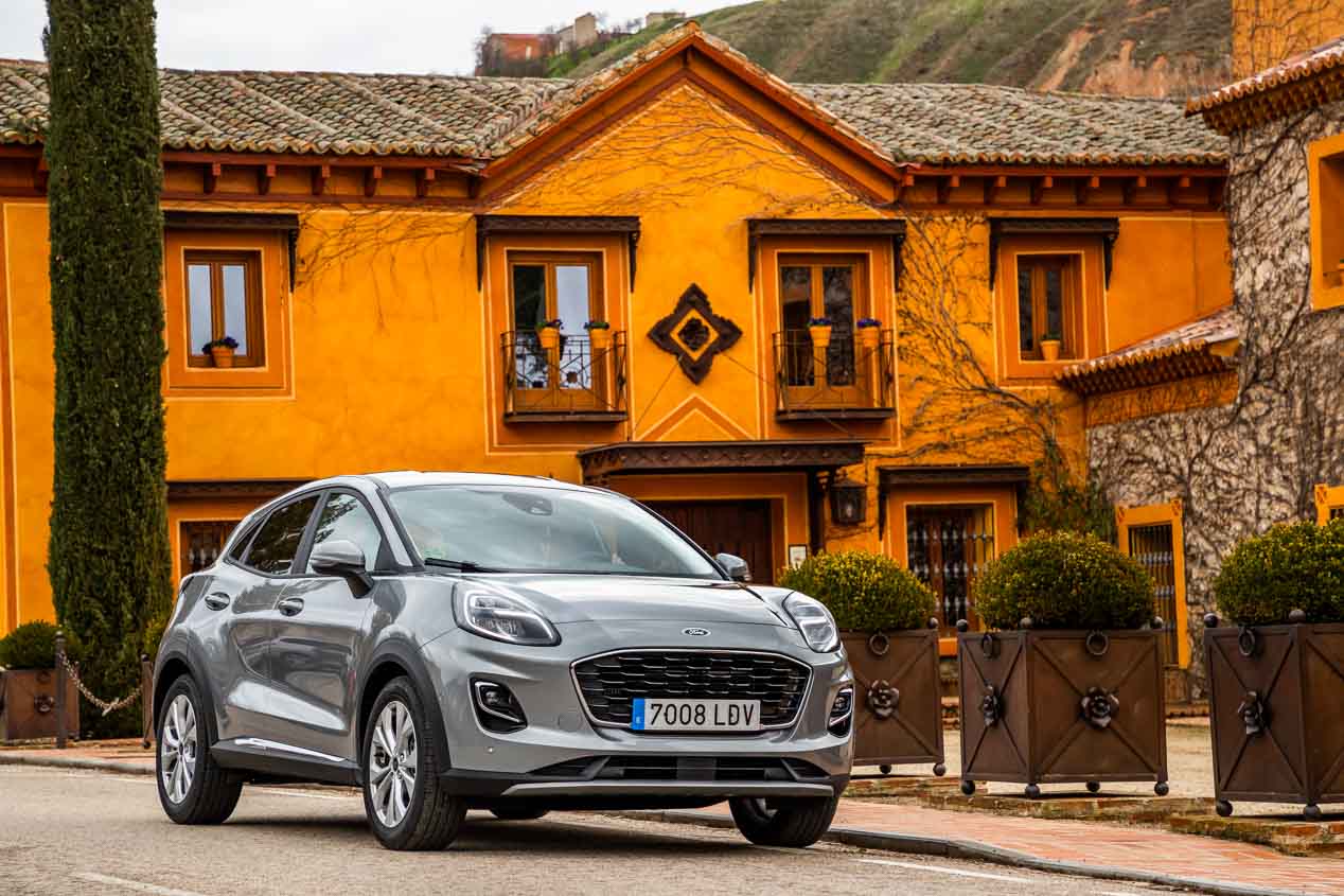 Ford Puma, Nissan Juke, Peugeot 2008 y Renault Captur. ¿En qué destacan y en qué no estos SUV? 