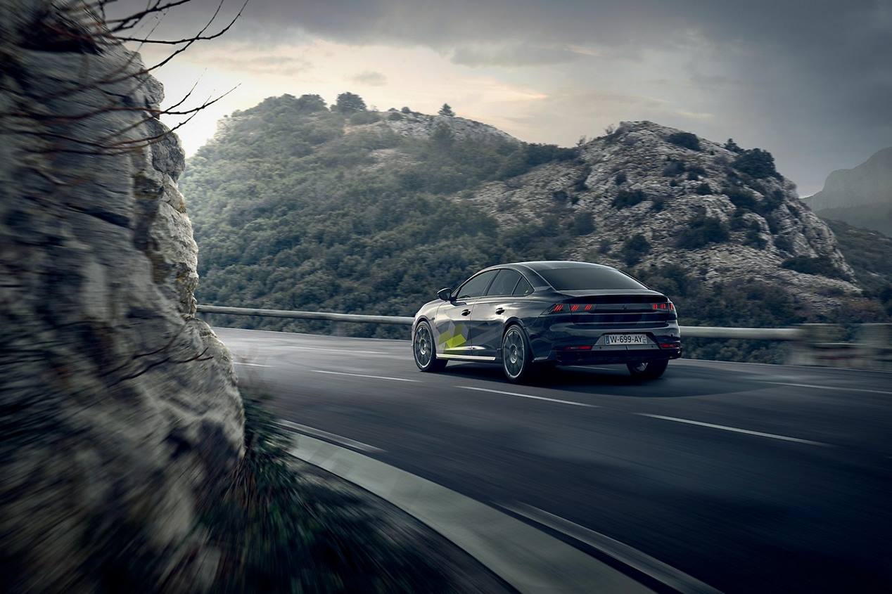 Peugeot 508 PSE 2020: la berlina deportiva híbrida, casi a punto