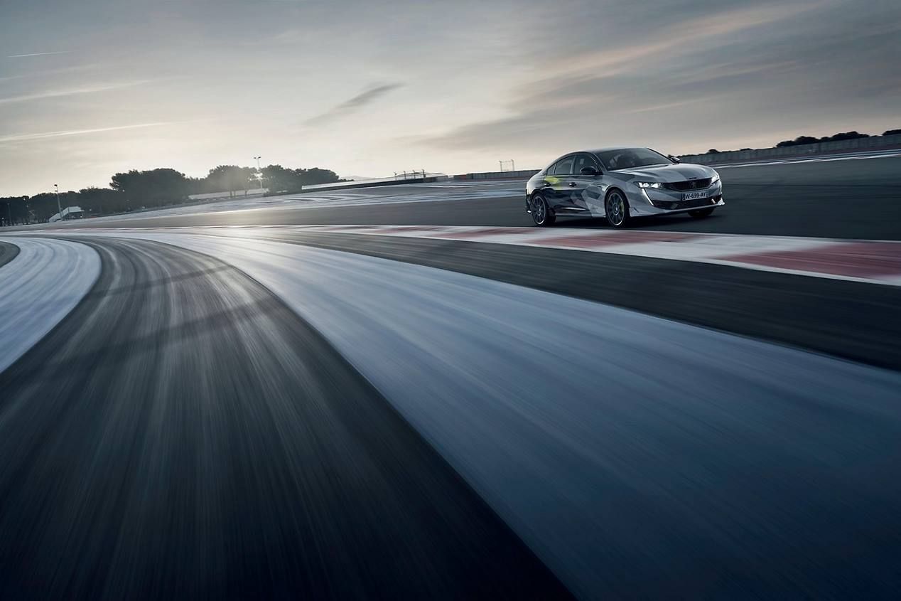 Peugeot 508 PSE 2020: la berlina deportiva híbrida, casi a punto
