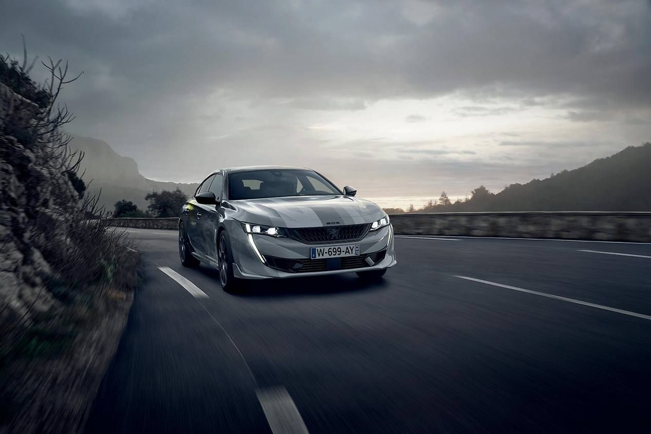 Peugeot 508 PSE 2020: la berlina deportiva híbrida, casi a punto