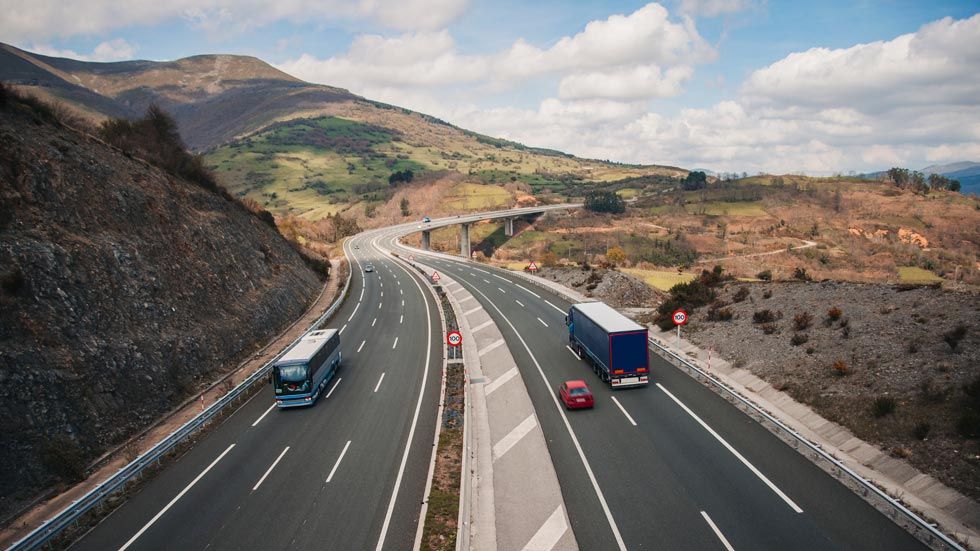 Cómo actuar de forma correcta si te cruzas con un kamikaze en la carretera. | Foto: iStock