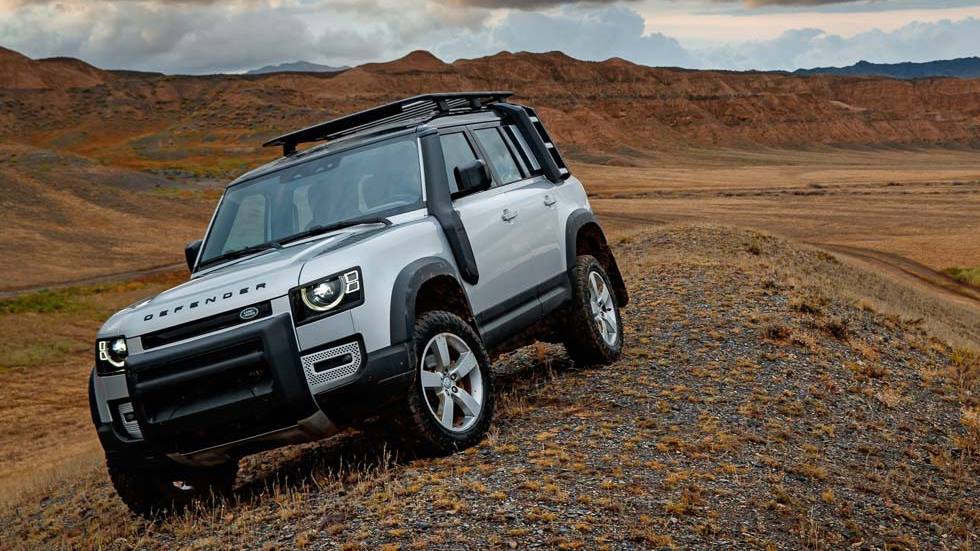 Land Rover Defender 110. Vuelve el mejor todo terreno del mundo, te contamos sus detalles.