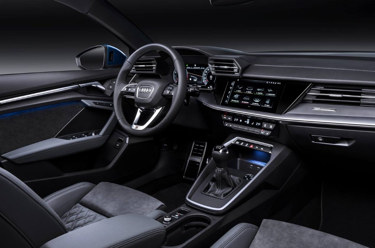 Audi RS 3 Sedán 2021: la berlina deportiva de cuatro puertas se pone a punto