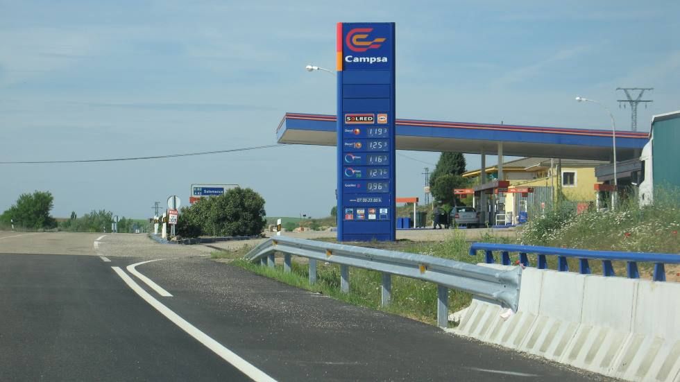 Las estaciones de servicio en España con el litro de gasolina a menos de 90 céntimos