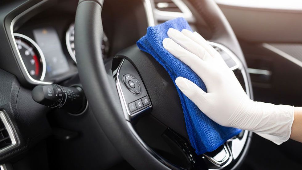¿Cuántos días puede permanecer el coronavirus en el coche? Opinan los expertos