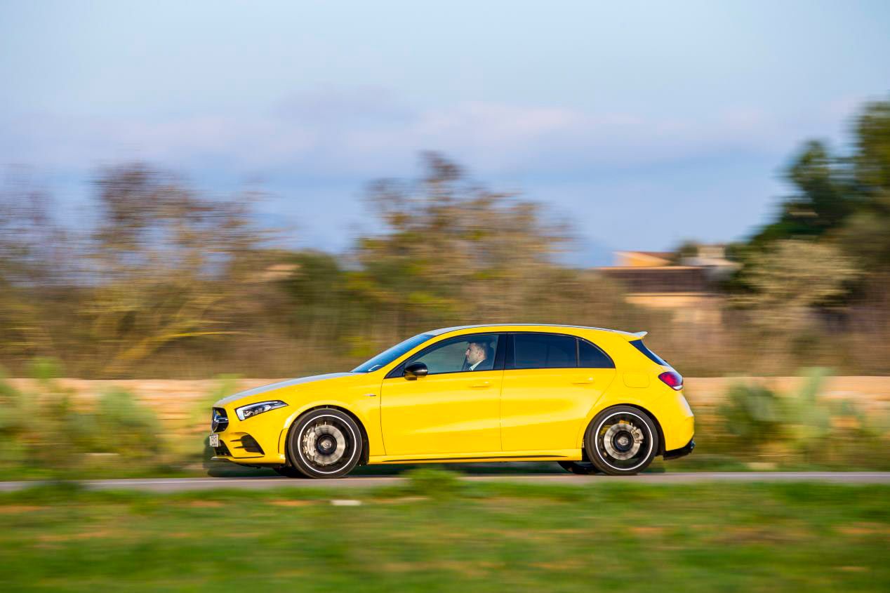 Audi A3 2020 frente a BMW Serie 1 y Mercedes Clase A, ¿quién gana a quién y en qué?
