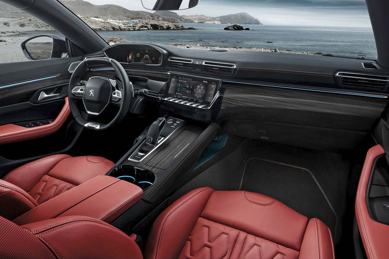 Opel Insignia 2020 vs Peugeot 508: dos berlinas llenas de puntos fuertes