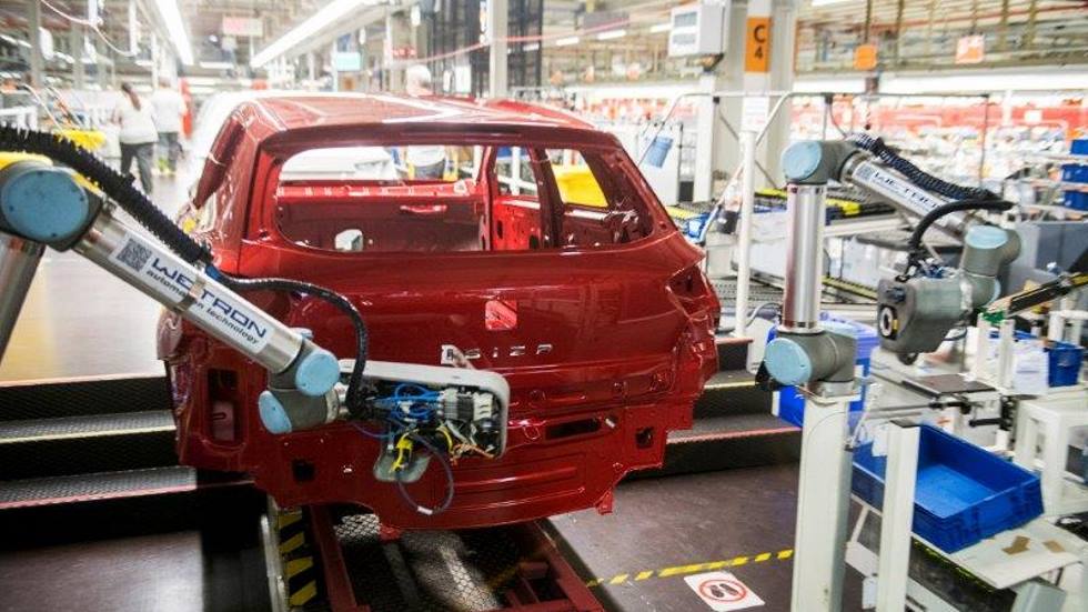 El automóvil pide al Gobierno un Plan de choque para que no se hunda el sector