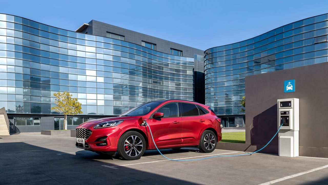 Todos los nuevos SUV medios de 2020: Tiguan, Tucson, Ateca, Arkana, 3008...