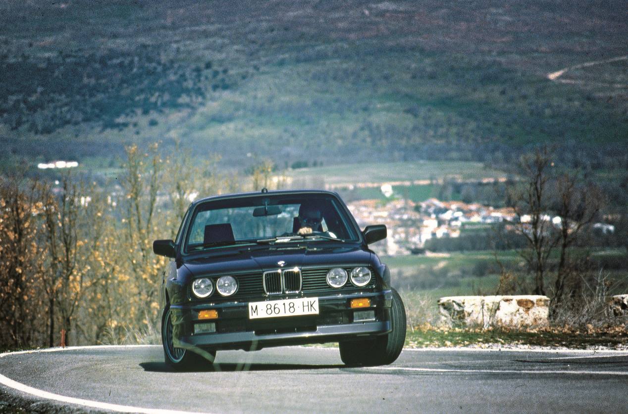 BMW M3 E30 de finales de los 80: el comienzo del mito deportivo