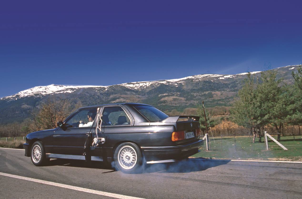 BMW M3 E30 de finales de los 80: el comienzo del mito deportivo