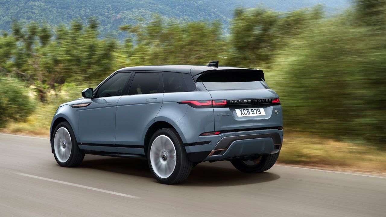 Evoque y Discovery Sport P300e, nuevo híbrido enchufable para los SUV de Land Rover