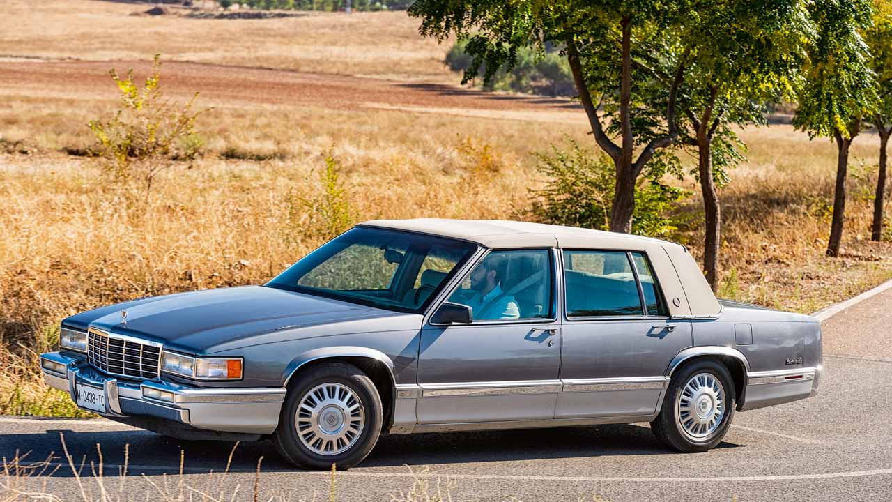 Dossier Audi 200, Cadillac De Ville, Ford Scorpio, Renault 25