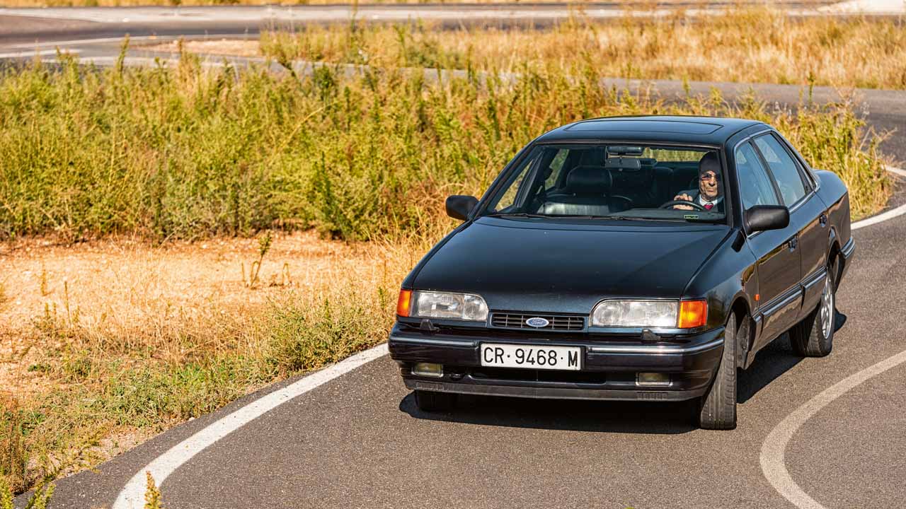 Dossier Audi 200, Cadillac De Ville, Ford Scorpio, Renault 25