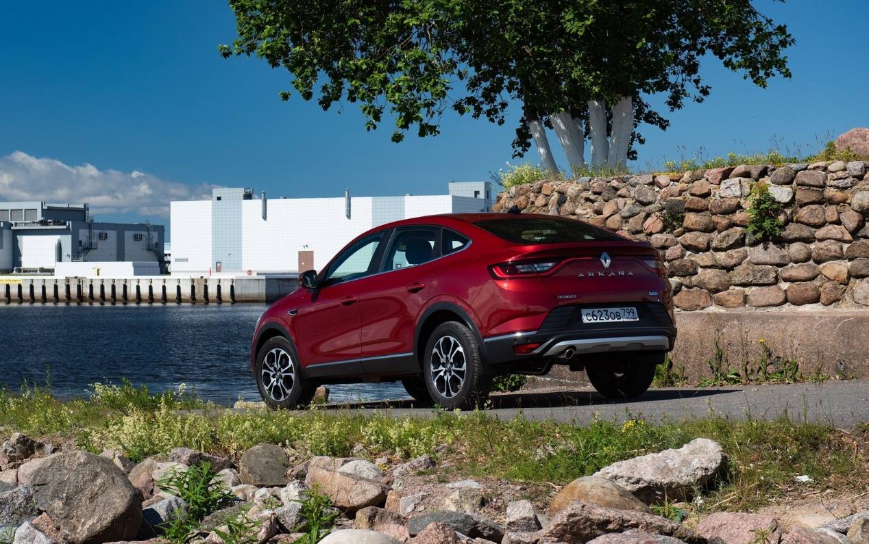 Renault Arkana 2021: nuevas imágenes del SUV coupé que sí llegará a Europa