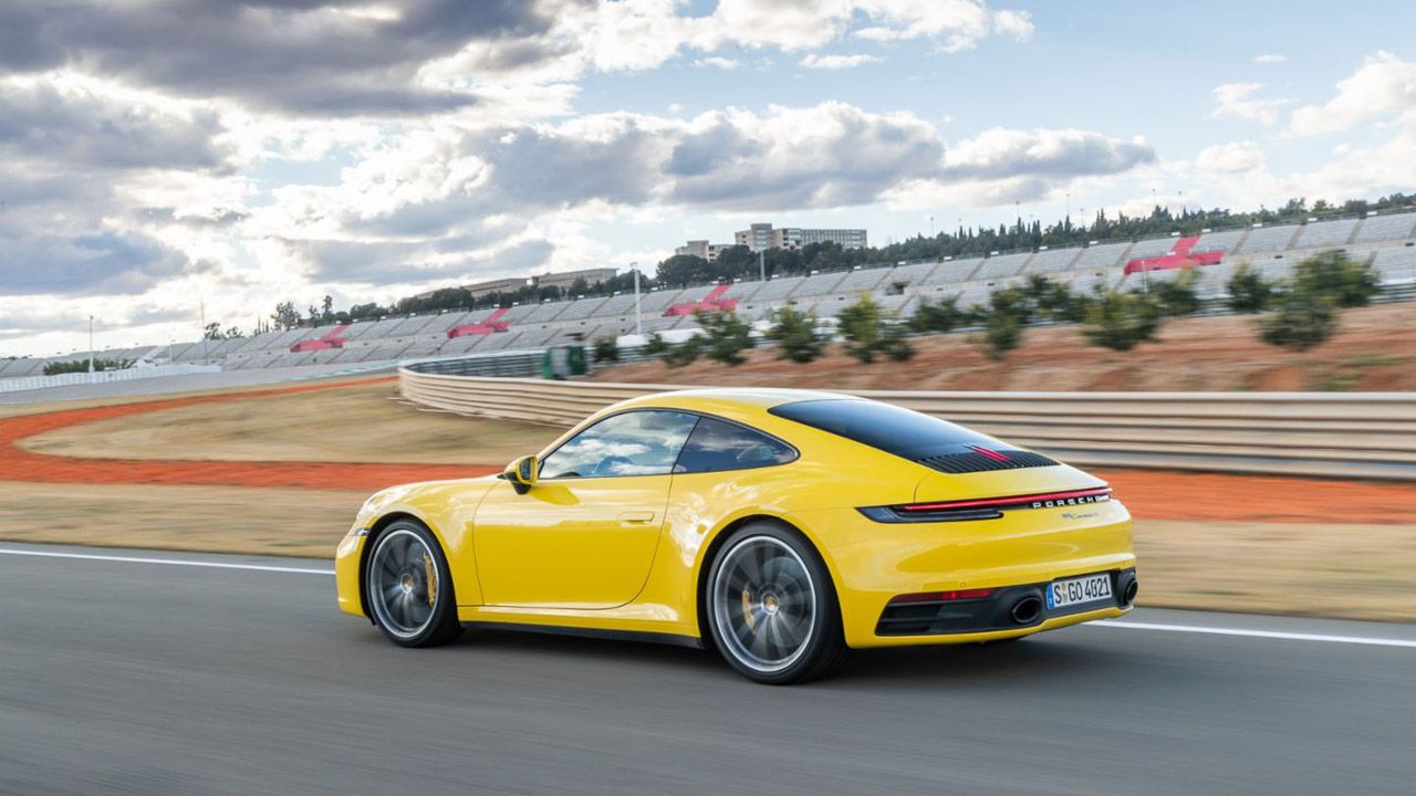 Porsche 911 Carrera S y 4S, ahora con cambio manual de 7 velocidades