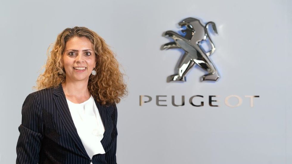 El futuro de Peugeot tras el Covid-19: entrevista a su directora general, Hélène Bouteleau