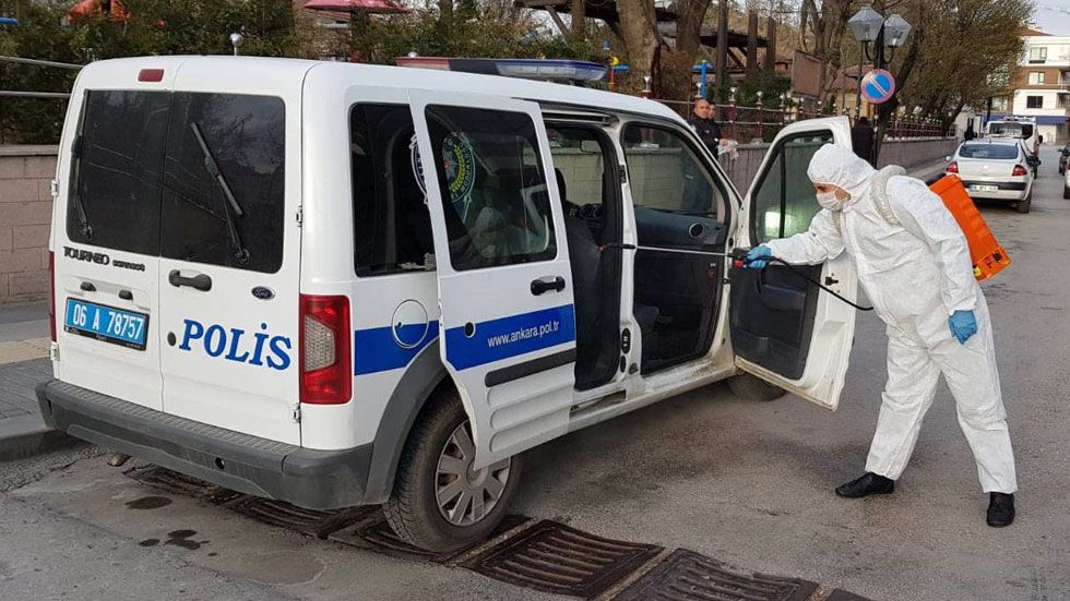 Por qué desinfectar coches con ozono puede ser un riesgo para tu salud y para la pandemia