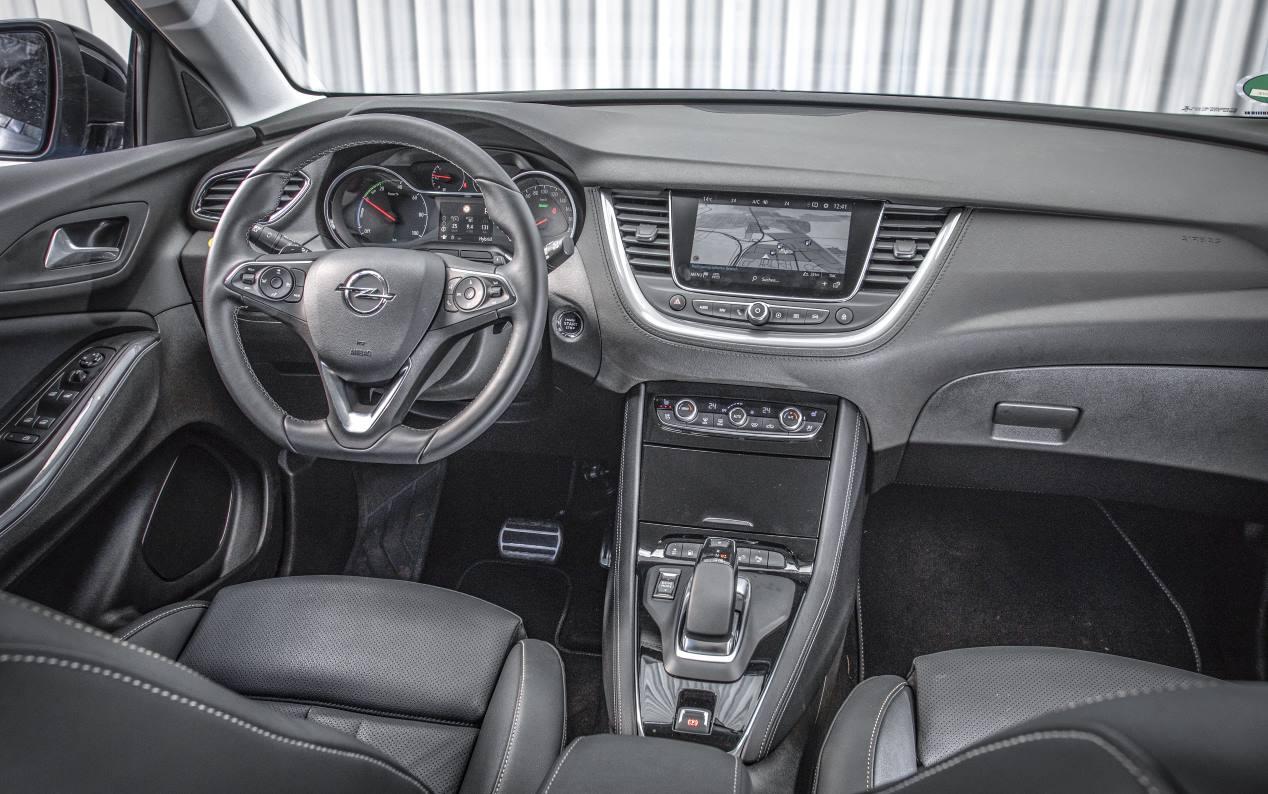 Opel Grandland X Hybrid: superprueba a fondo del nuevo SUV