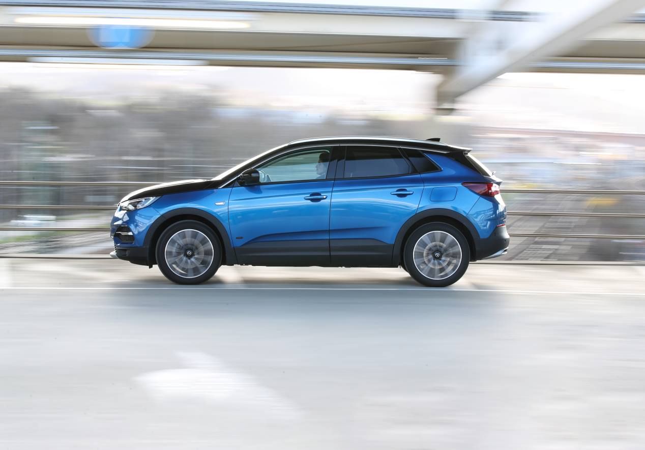 Opel Grandland X Hybrid: superprueba a fondo del nuevo SUV