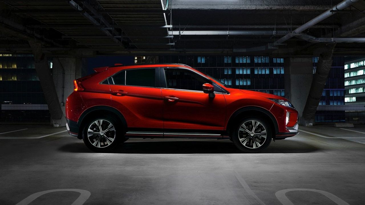 Mitsubishi Eclipse Cross Black Edition, más equipado y conectado