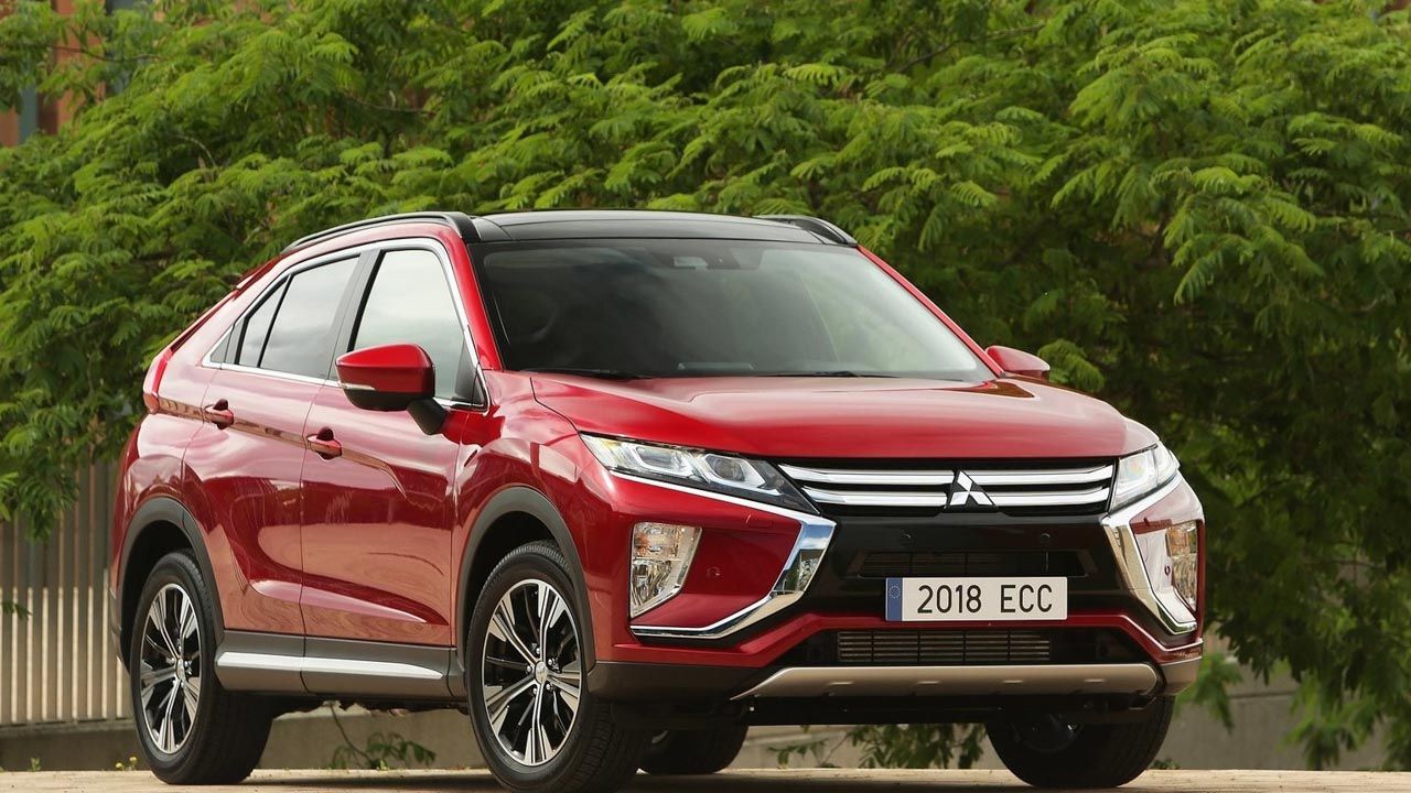 Mitsubishi Eclipse Cross Black Edition, más equipado y conectado