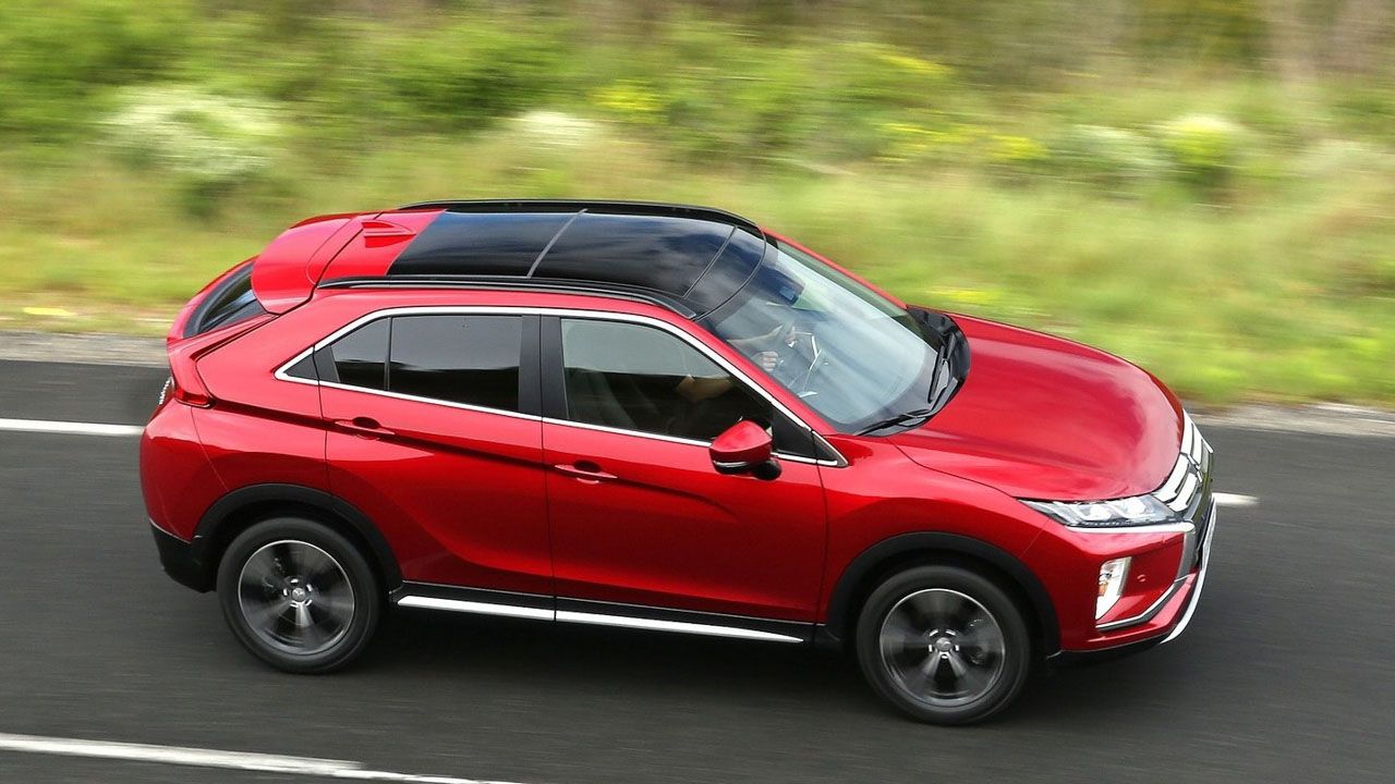 Mitsubishi Eclipse Cross Black Edition, más equipado y conectado