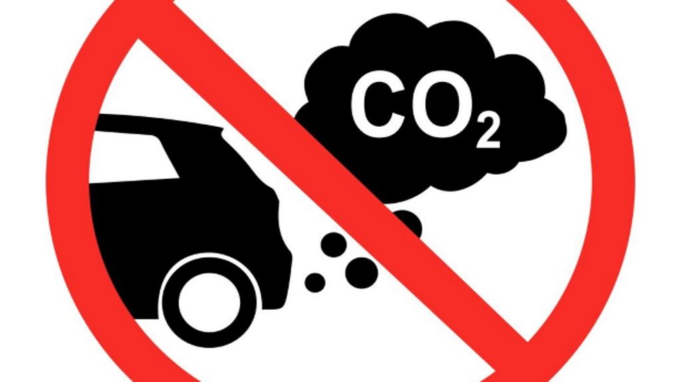 Coches de emisiones cero en 2040: el Gobierno promueve el fin del diésel y la gasolina