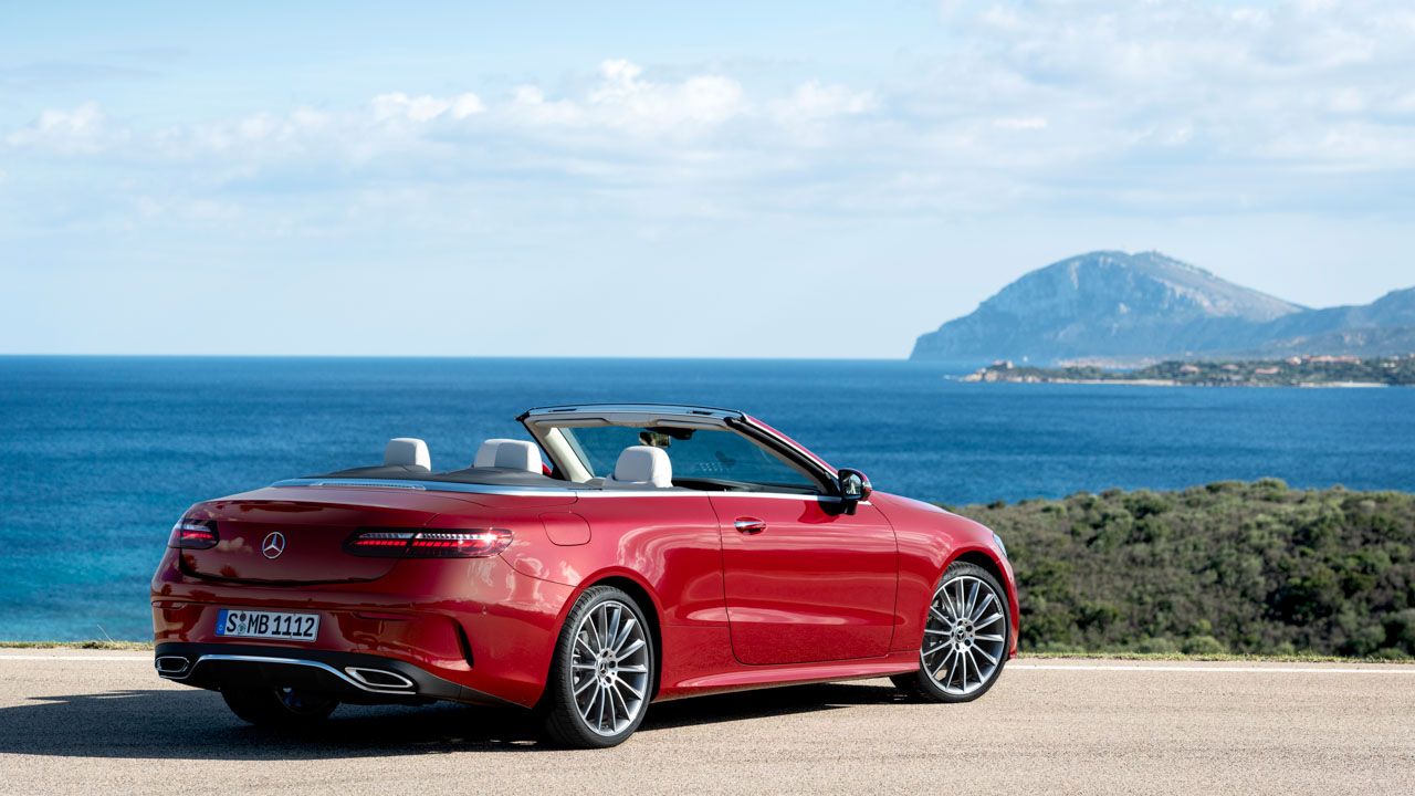 Los Mercedes E Coupé y E Cabriolet también se reestilizan al son de la renovada Clase E berlina 2020