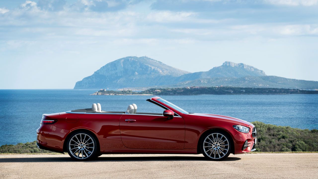 Los Mercedes E Coupé y E Cabriolet también se reestilizan al son de la renovada Clase E berlina 2020