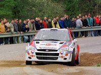 Burns pega primero en el Rally de Catalunya Burns pega primero en el Rally de Catalunya