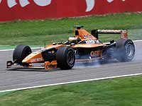 Un asombroso Barrichello salva el honor de Ferrari Un asombroso Barrichello salva el honor de Ferrari