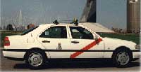 Denunciados 25 taxistas madrileños por cobro abusivo