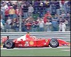 Michael Schumacher consigue la "pole position" en Indianápolis