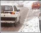 La nieve y el hielo complican el tráfico en la mayoría de las carreteras españolas